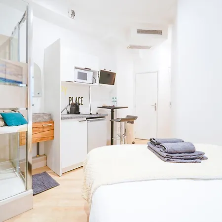 Nets - Saint Lazare Apartman
